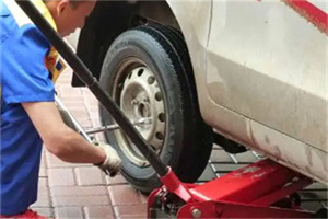 六合区附近拖车24小时服务热线电话